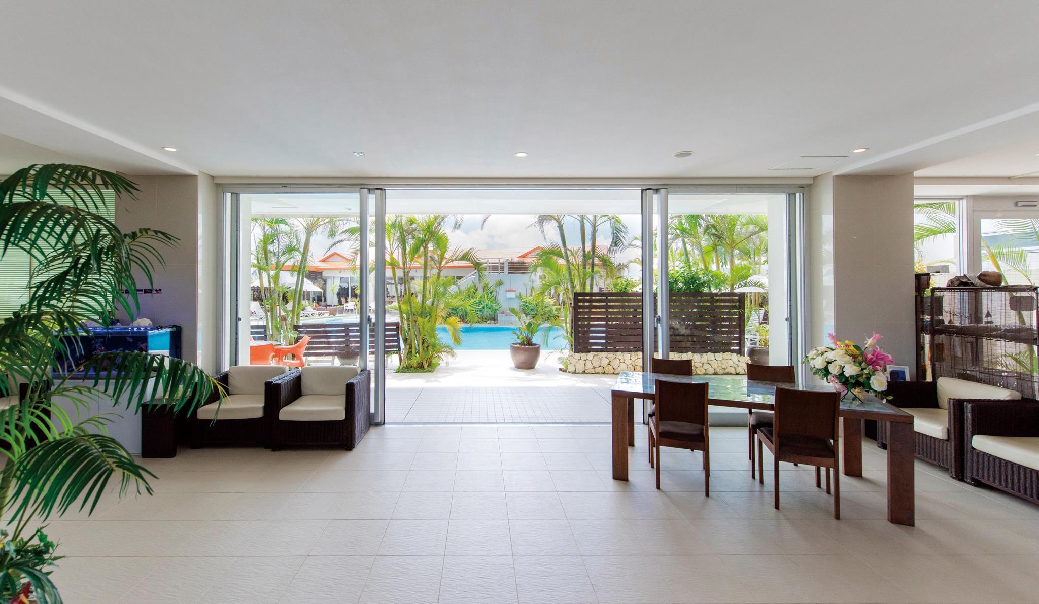 Tomigusuku Hotel Gran View Garden Okinawa מראה חיצוני תמונה