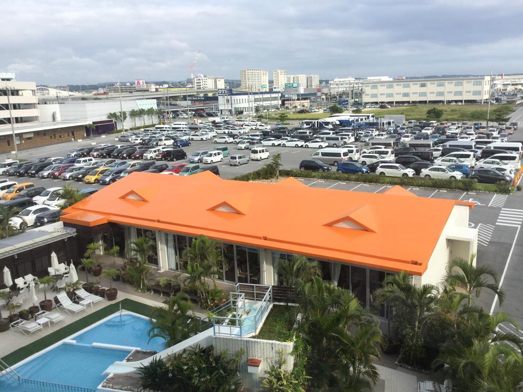 Tomigusuku Hotel Gran View Garden Okinawa מראה חיצוני תמונה