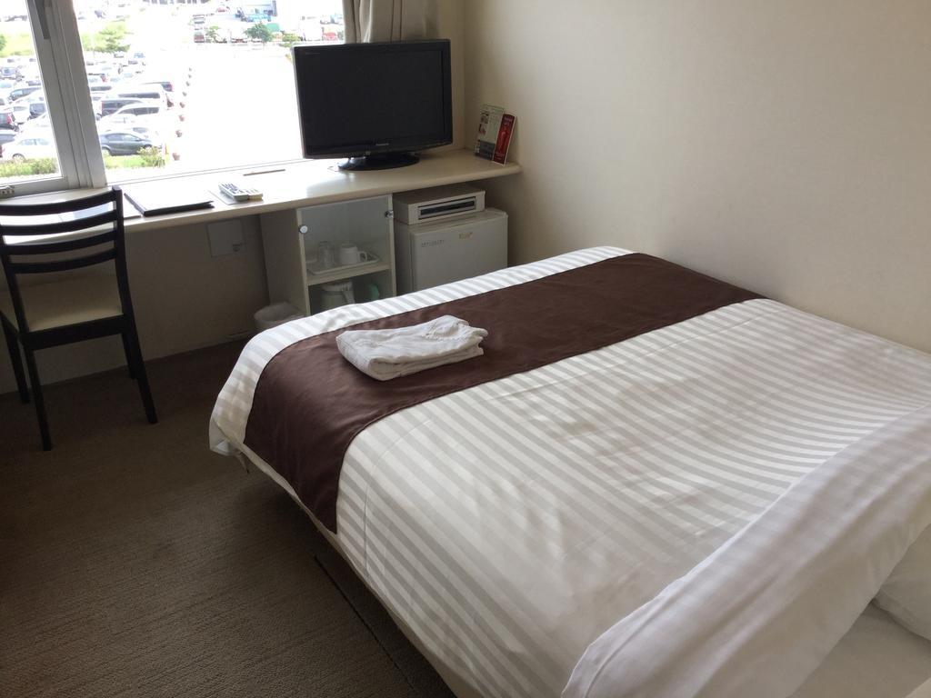Tomigusuku Hotel Gran View Garden Okinawa מראה חיצוני תמונה